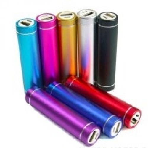 Внешний аккумулятор Power bank 2600mah (портативный аккумулятор)